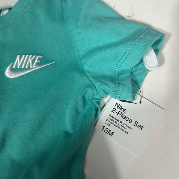 Nike 18m Girls Teal T-Shirt and Shorts Set + Gray Leggings Lot NWT - Picture 2 of 4